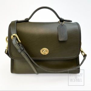 Olive Green Vintage Coach Court 9870 Crossbody Bag ❌❌SOLD❌❌